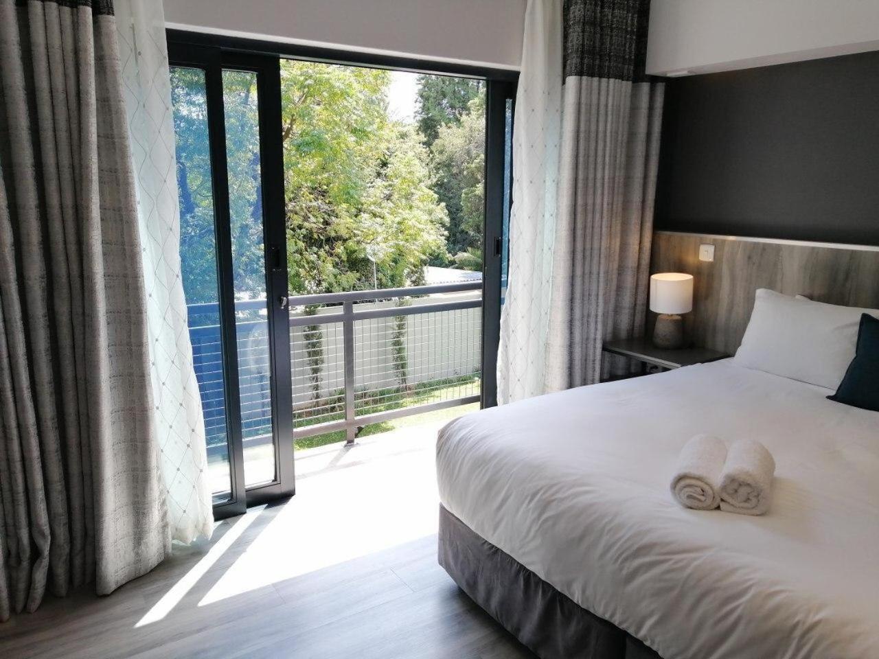 La Orchard Hotel Johannesburg Exterior photo